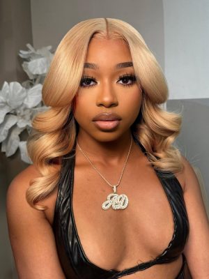 Honey Blonde Short Body Wave Bob 2*6 Lace Front Wig 250 Density